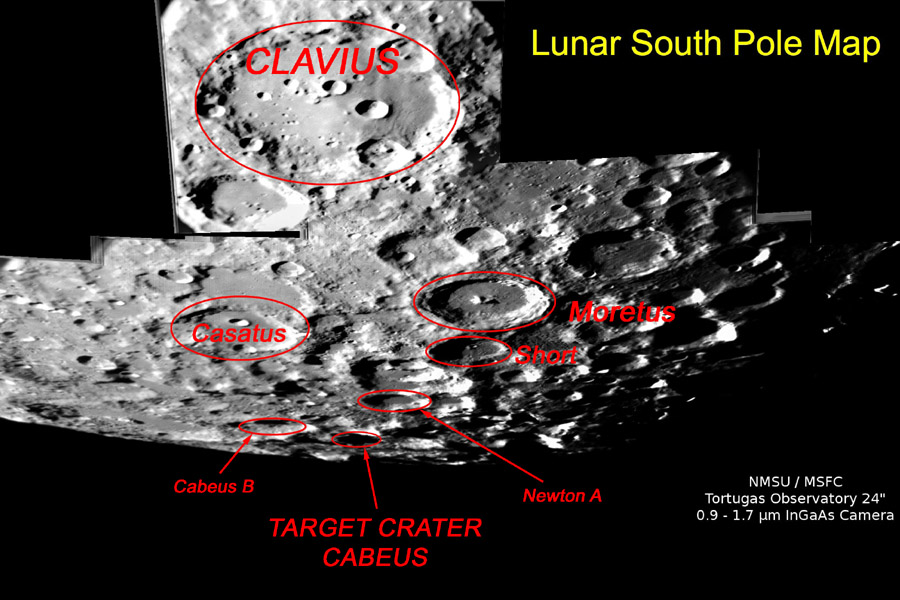 Das Bild zeigt den Südpol des Mondes von unten, einzelne Krater sind rot umrandet und beschriftet.