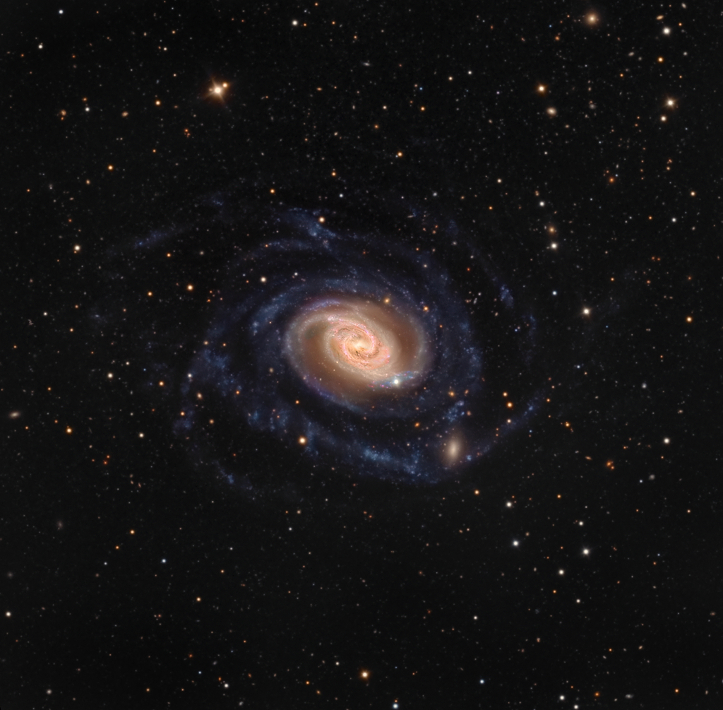Die prächtige Spiralgalaxie NGC 289 im Sternbild Bildhauer ist ungefähr 70 Millionen Lichtjahre entfernt und größer als unsere Milchstraße.