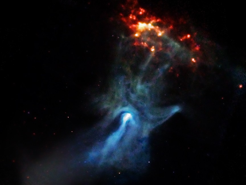 Unter einem ovalen Gebilde mit roten Lichtern am Rand hebt sich ein blauer Nebel, der an eine Hand erinnert.