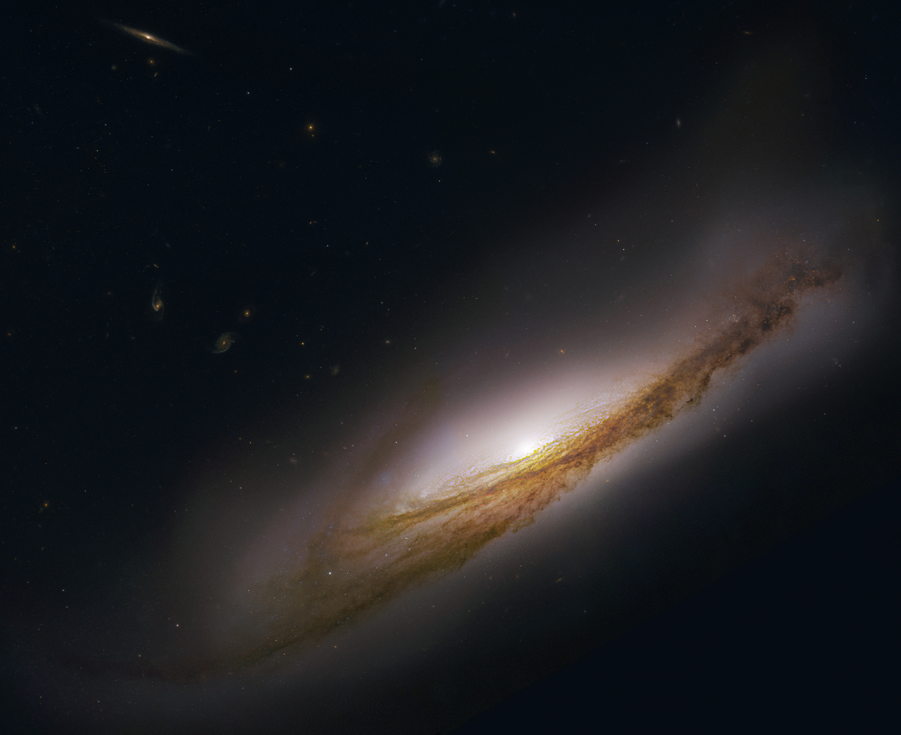 Какой настоящий космос. Галактика NGC. Spiral Galaxy NGC 3190. NGC 3628 Галактика. Спиральная Галактика NGC 3628.
