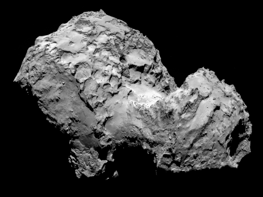 Der Komet 67P/Tschurjumow-Gerassimenko wirkt auf diesem Bild der Raumsonde Rosetta schuppig. Er ist links einen großen und rechts einen kleineren Lappen. Dazwischen ist eine schmale Verbindung.