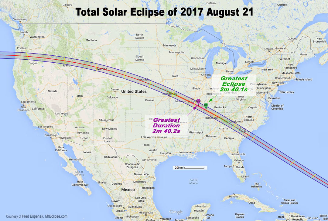 Über die Karte von Nordamerika und Mexiko verläuft ein Streifen mit einem Strich in der Mitte, er zeigt den Pfad der Totalität bei der Sonnenfinsternis im August 2021.