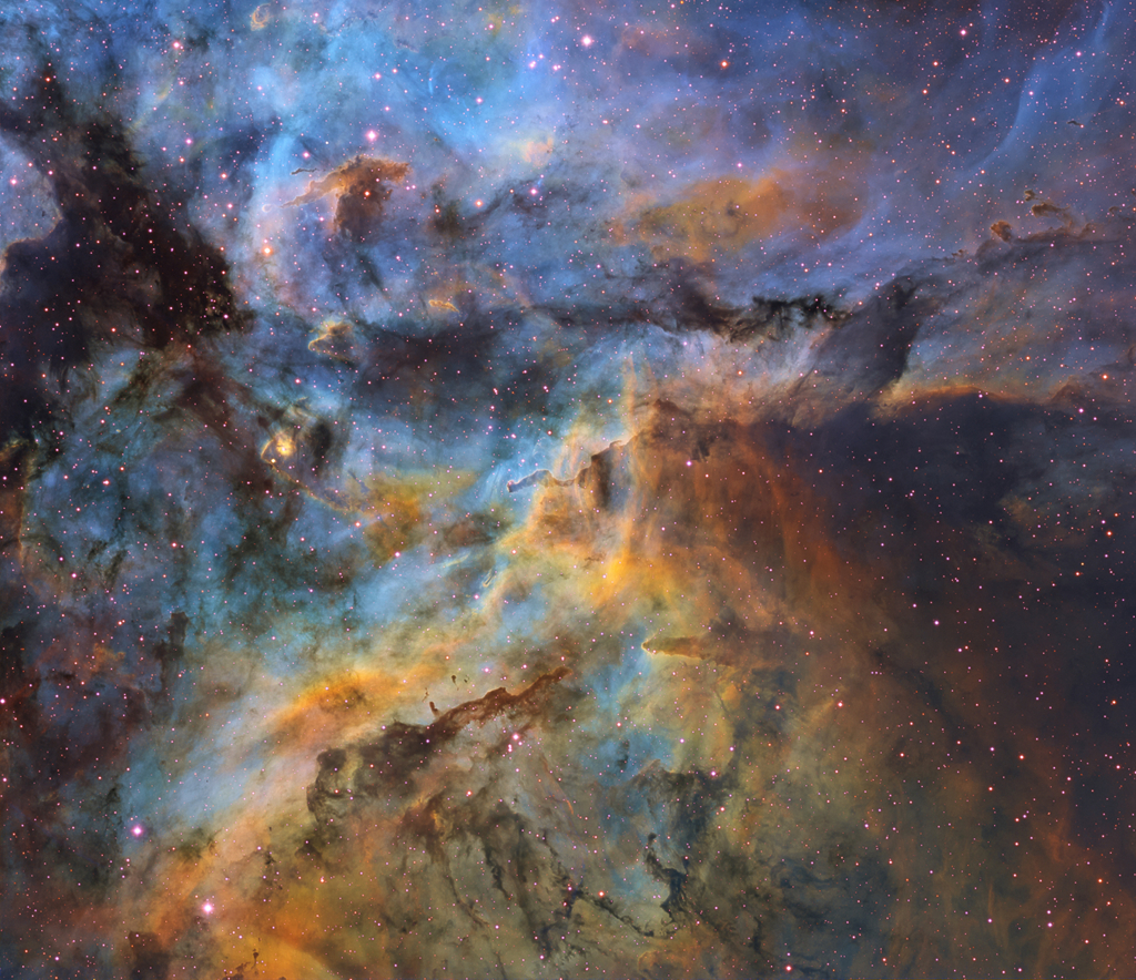 Staubwolken und Emissionsnebel nahe Eta Carinae im Carinanebel im Sternbild Schiffskiel
