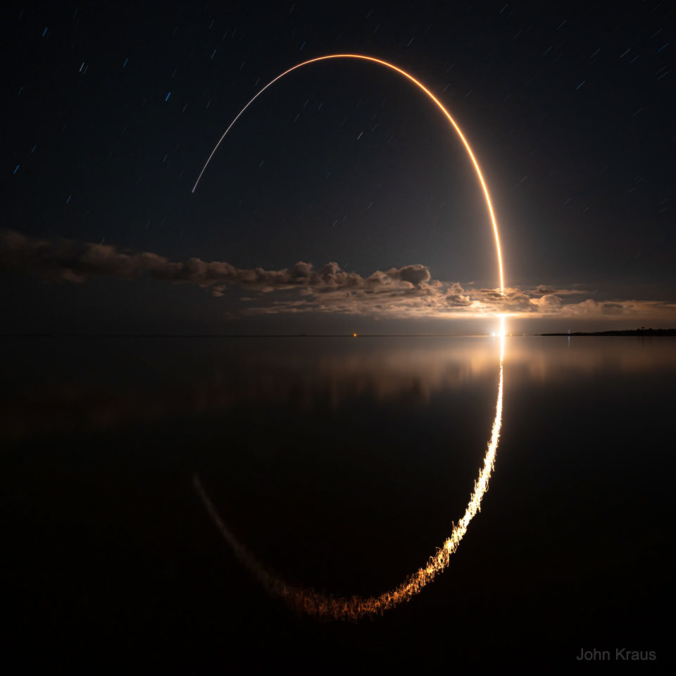 Start der Raumsonde Lucy an Bord einer mächtigen Atlas V-Rakete am Cape Canaveral in Florida.