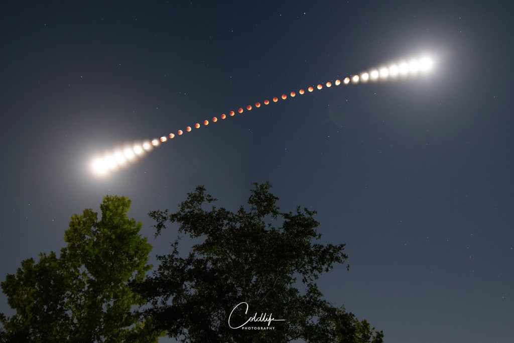 Mondfinsternis in Zentralflorida, fotografiert als Bildserie